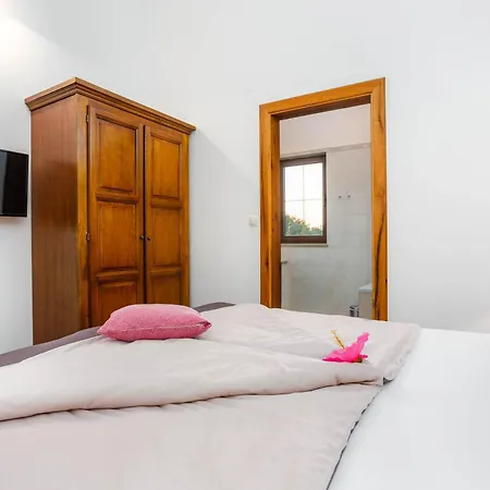 Villa Kamenica