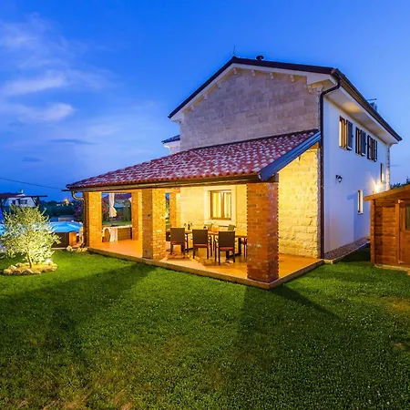 Villa Kamenica